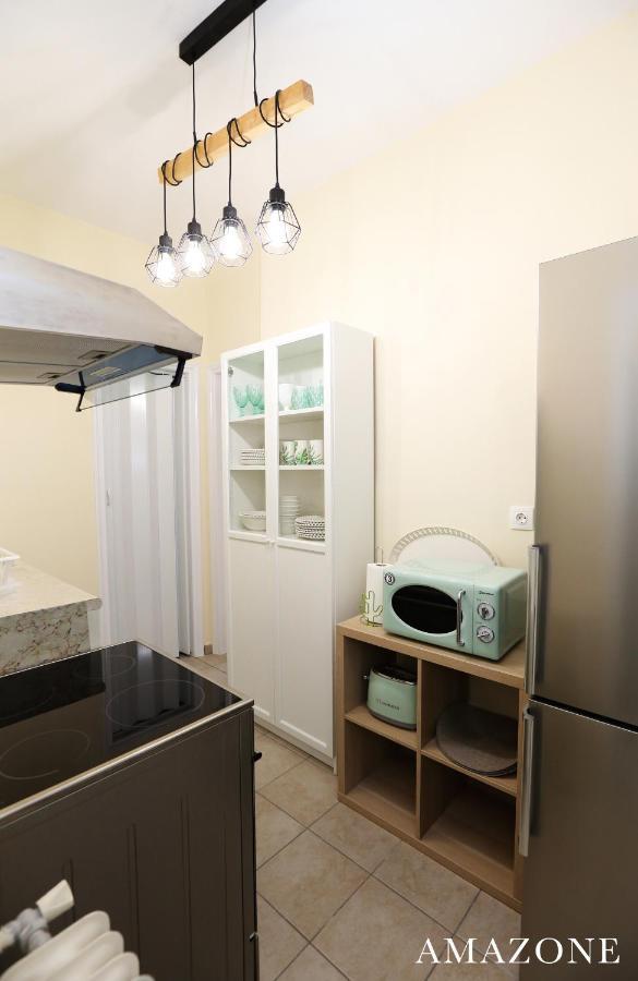 Melma Properties-Amazone-Premium Apartment In Piraeus Center Kültér fotó
